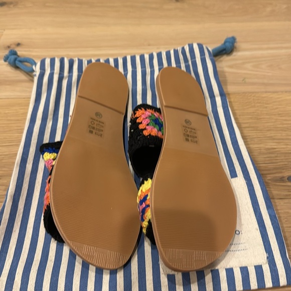 Manebi Sandals - Picture 2 of 3